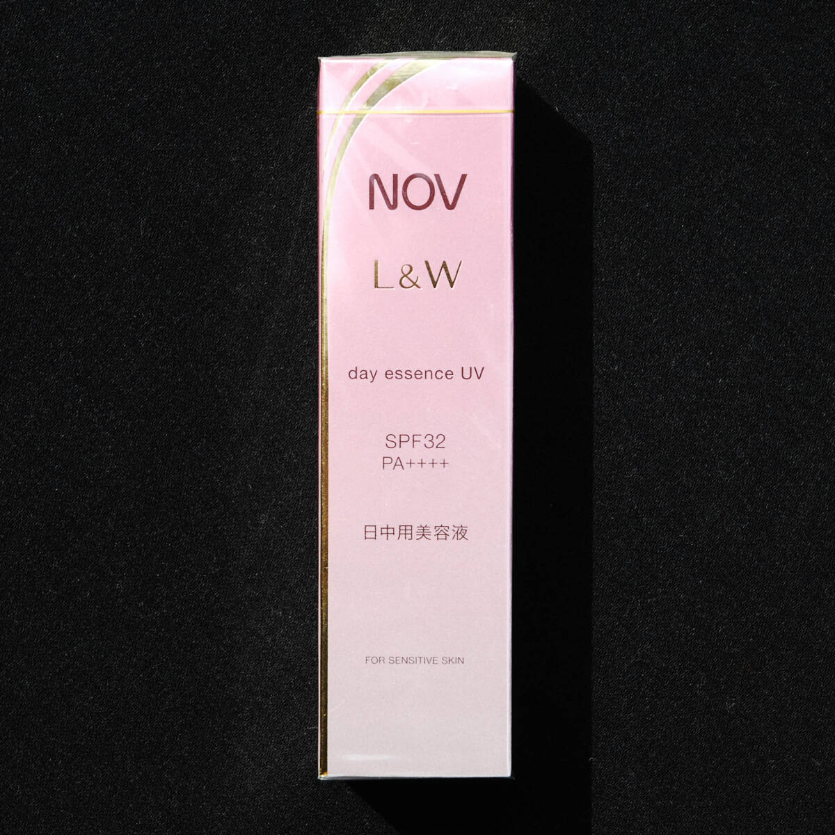 NOV ノブ L&W デイエッセンス UV拍卖