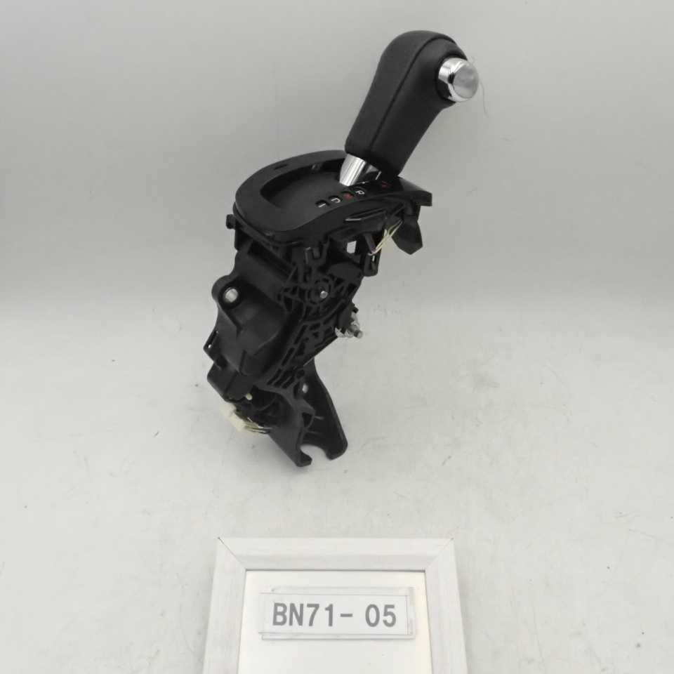 平成27年 NBOX カスタム JF1 前期 純正 ATシフトゲート レバー オートマ ダッシュ レザー 赤ステッチ 中古 即決拍卖