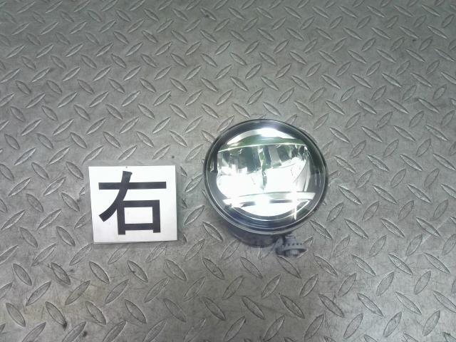 スズキ(SUZUKI)※同梱不可※ワゴンR MH55S 右フォグランプ 品番 35501-85P01 LED拍卖