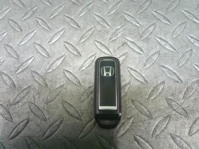 ホンダ(Honda)※同梱不可※N-BOX JF3 キーレスリモコン ホンダ純正 左右パワースライド用 動作OK拍卖
