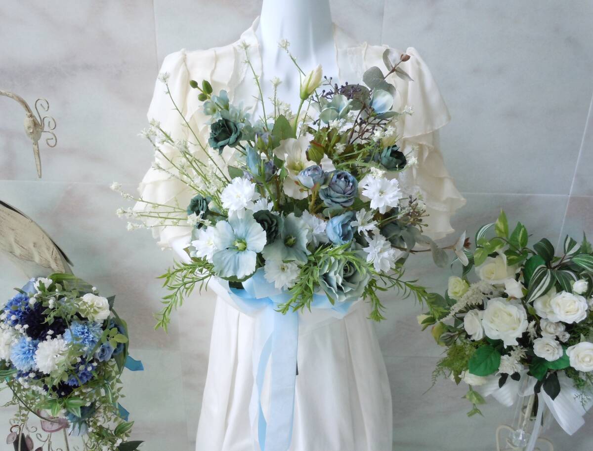 ◆グレイッシュブルーのクラッチブーケ◆サムシングブルー ブルーカラーのブーケ ニュアンスカラー ウエディングブーケ 前撮り拍卖