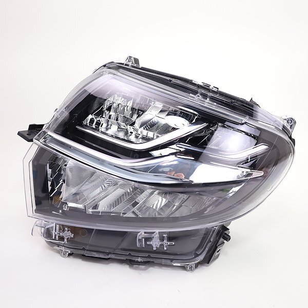 LA650/660 前期 タントカスタム 純正左ヘッドライト!25C04-A115拍卖