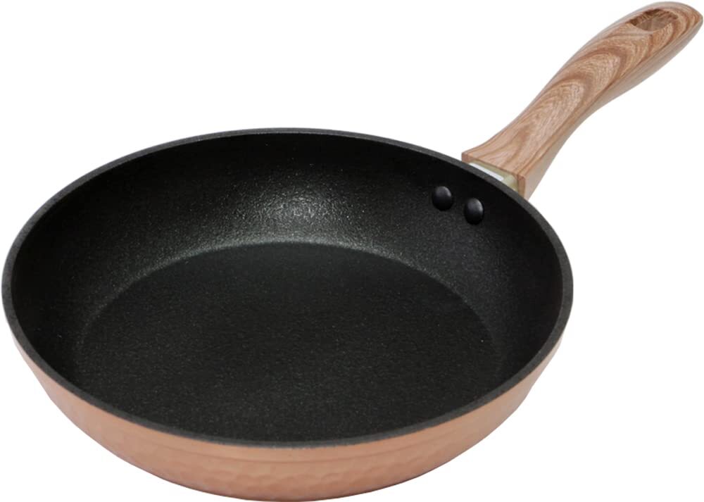 谷口金属 フライパン 22cm 軽量 槌目鍛造 ブラウン拍卖