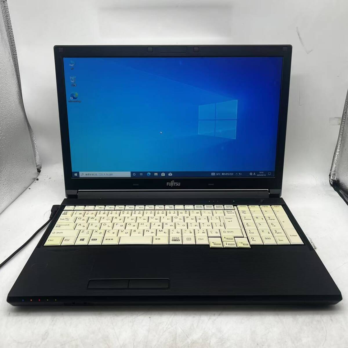 office2019/Win10/富士通/a576/n/第6世代 Coer i3-6100u/メモリ 4GB/HDD 320GB/15.6インチ/DVD/15拍卖