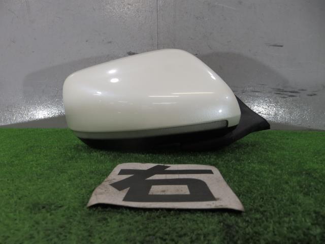 CR-Z DAA-ZF1 右ドアミラー/右DM LEA-MF6 NH624P 9559 76200-SZT-J11ZB 250544拍卖