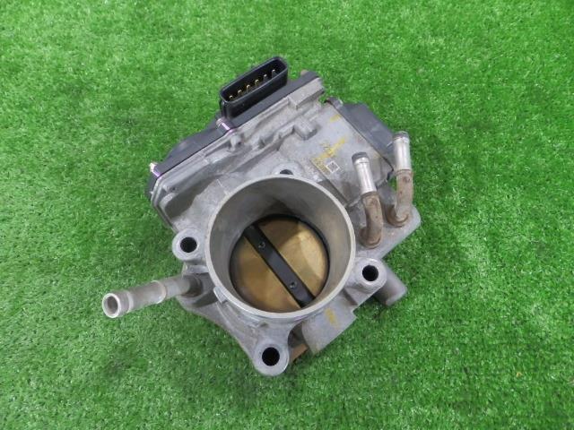 ステップワゴン DBA-RG1 スロットルボディ/スロボ K20A NH700M GMB8A 16400-RTA-003 250600拍卖