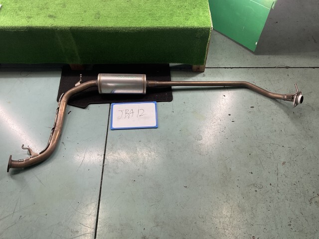 ヴェゼル 6AA-RV5 エキゾーストセンターマフラー E:HEV PLAY拍卖