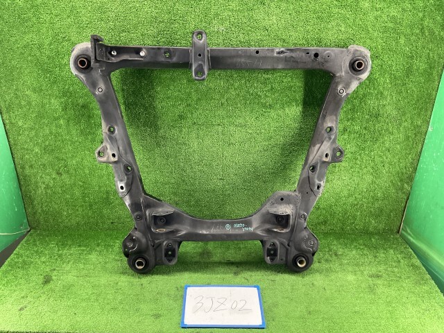 カムリ DAA-AVV50 フロントメンバー ハイブリッド Gパッケージ拍卖