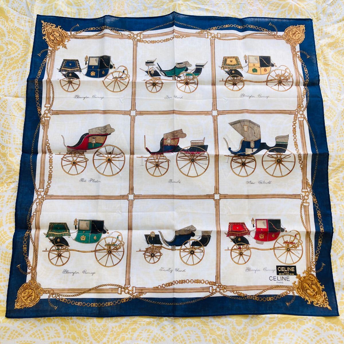 【レア】新品/CELINE/大判ハンカチ/正規品/セリーヌ/ハイ未使用ブランド/マカダム柄/日本製/総柄/綿100%/馬車/紺色/ネイビー/ハンカチーフ拍卖