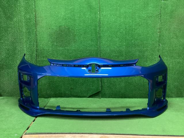 アクア DAA-NHP10 Fバンパーフェース GRスポーツ 8T7 青 52119-52A90 F-5-9-8拍卖