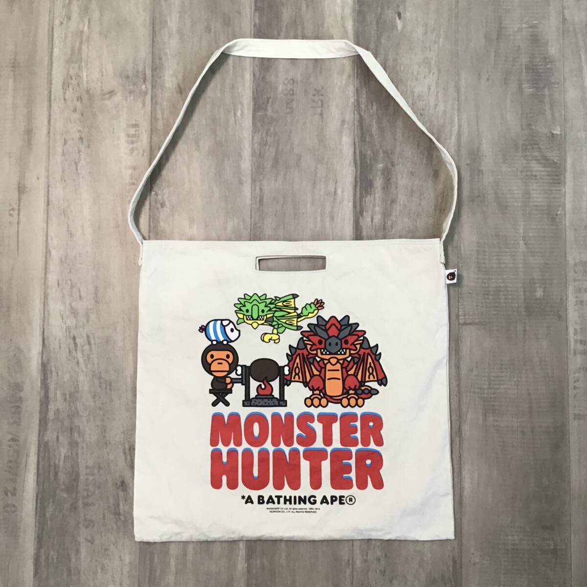 CAPCOM × BAPE モンスターハンター ショルダー トートバッグ a bathing ape tote bag カプコン マイロ milo エイプ ベイプ モンハン y8拍卖