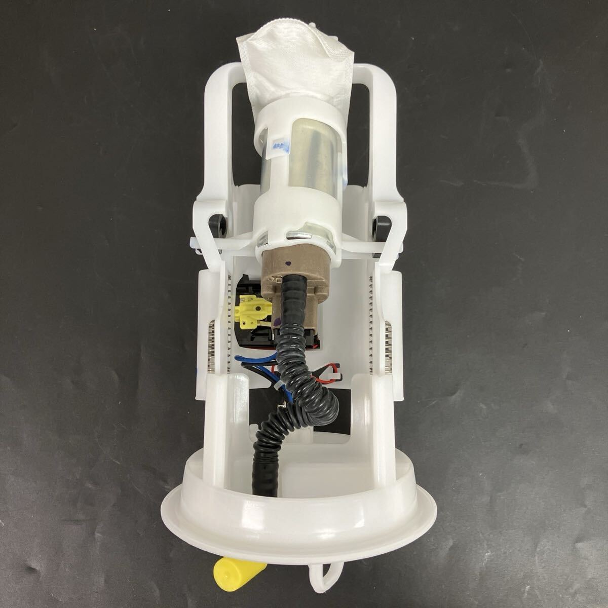 ボッシュ C-5738 ◎ BMW E46 フューエル タンク 0 986 580 944 未使用 保管品拍卖