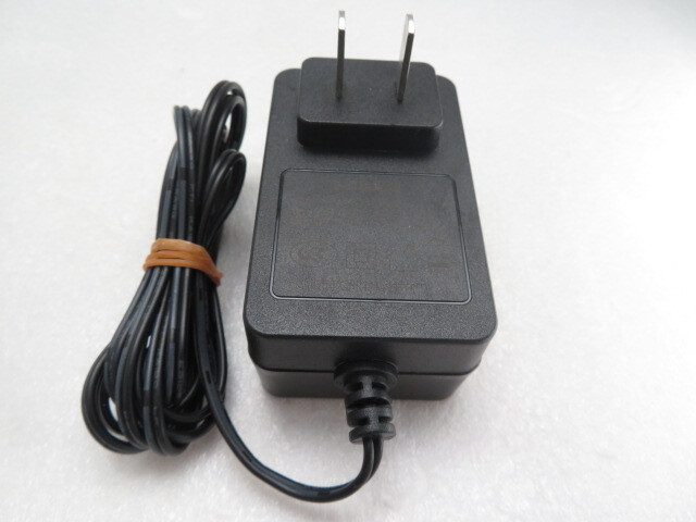AD36104★メーカー不明★ACアダプター★JZB024-120200CX★保証付!即決!拍卖