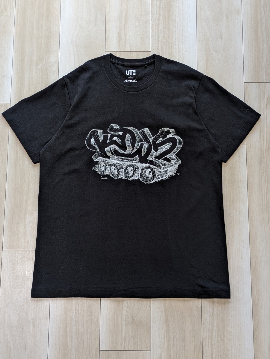 【即完売品】UNIQLO × KAWS ユニクロ × カウズ コラボレーション Front Print Graphic T-Shirts BLACK サイズXL拍卖