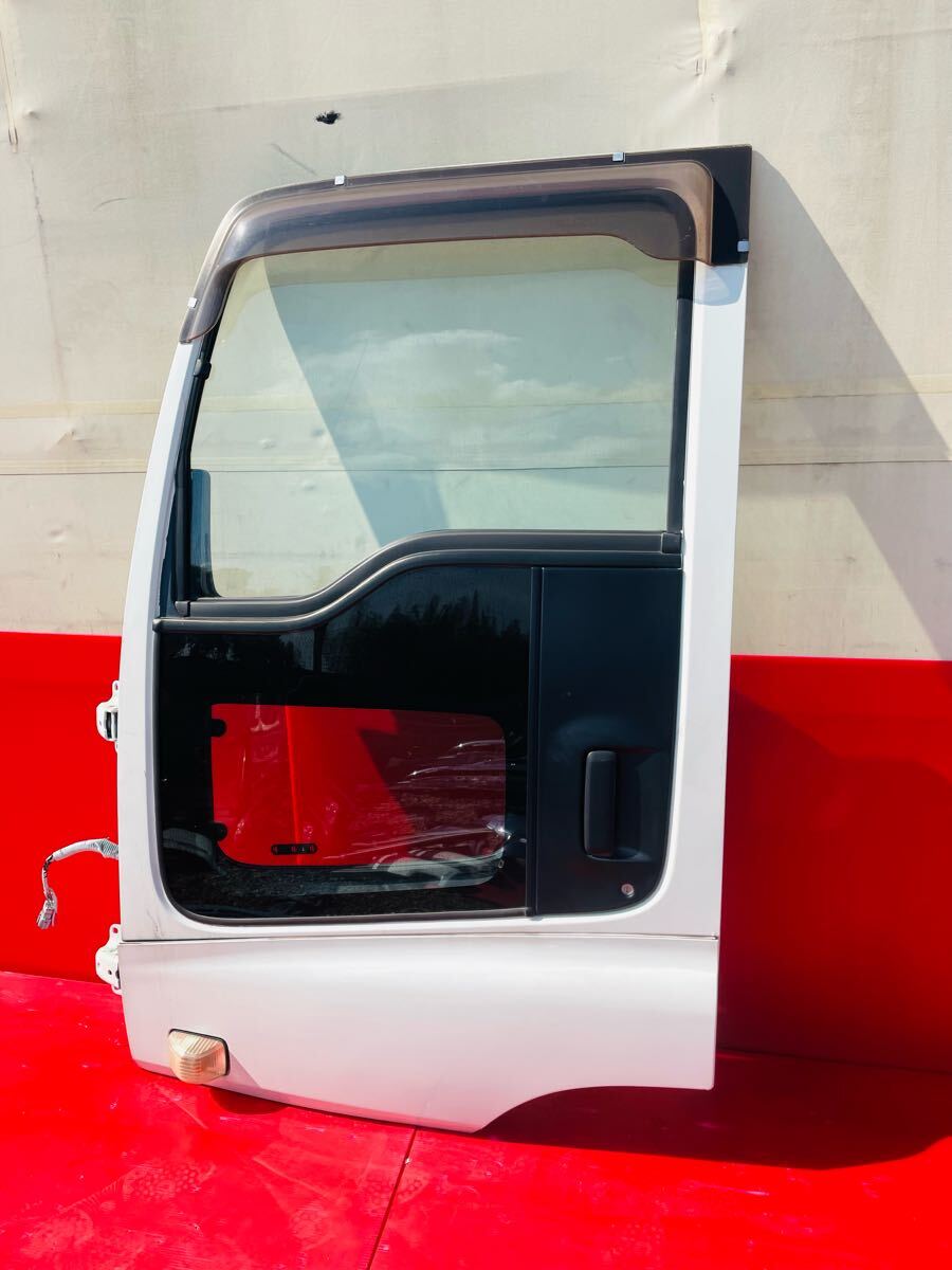 イスズ いすず フォワード ドア 左側 左 動作車からの取り外し Rei2938拍卖