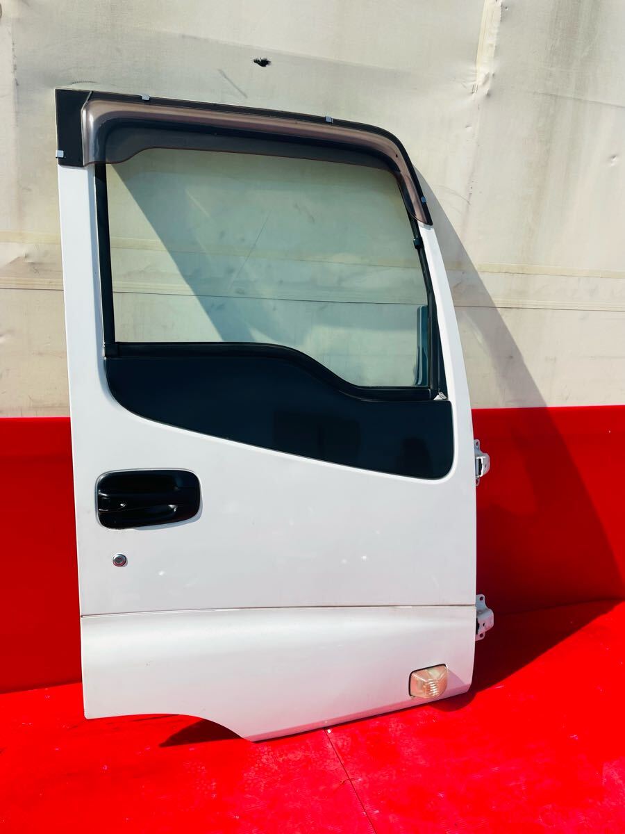 イスズ いすゞ フォワード フロント ドア 右側 右 運転手席側 Rei2939拍卖