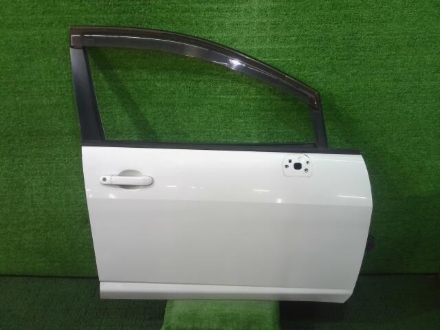 ティーダ DBA-C11 右 前 フロントドアASSY 15M HR15DE QX1 白 ホワイト H0100-ED0MM拍卖