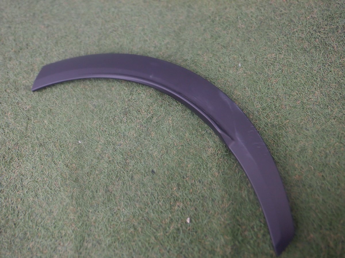 レクサス純正 MAYH10 MAYH15 LBX リア フェンダーモール フェンダーアーチ 75606-52100 左側 助手席 m-25-5-464拍卖