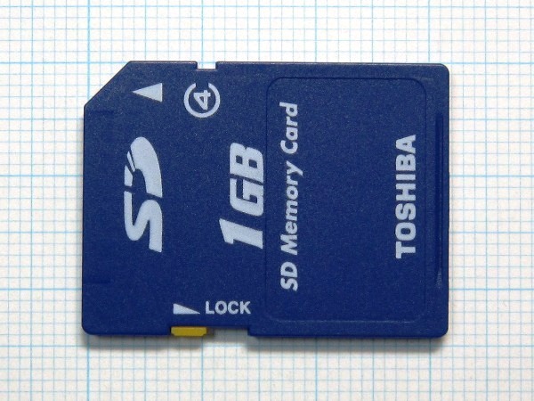 ★TOSHIBA SDメモリーカード 1GB 中古★送料85円・185円拍卖