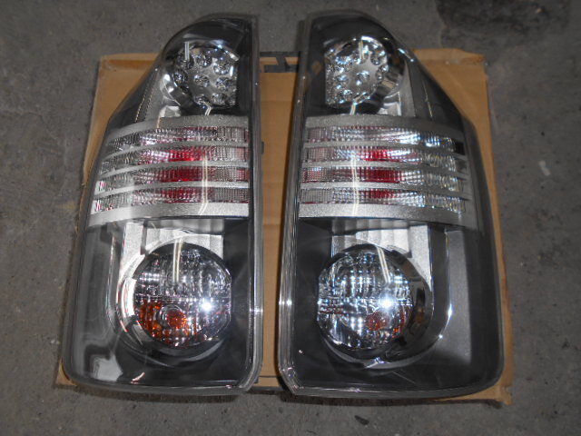 トヨタ ZRR70系 ウ”ォクシー テール 拍卖