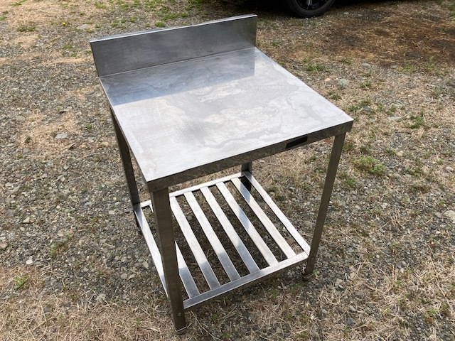 ★業務用ステンレス作業台★調理台★W60xD60xH79+BG12★食器収納棚業務用中古厨房機器飲食店居酒屋ラーメンカフェバルイタリアン等店舗用拍卖