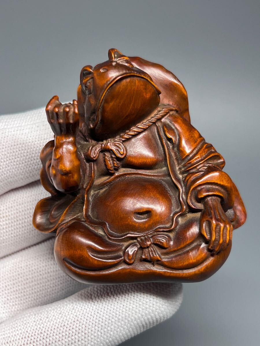 古美術 黄楊木 本物拓植 蛙仙人 カエル 金運 財運 縁起物 置物 一刀彫 細工拍卖