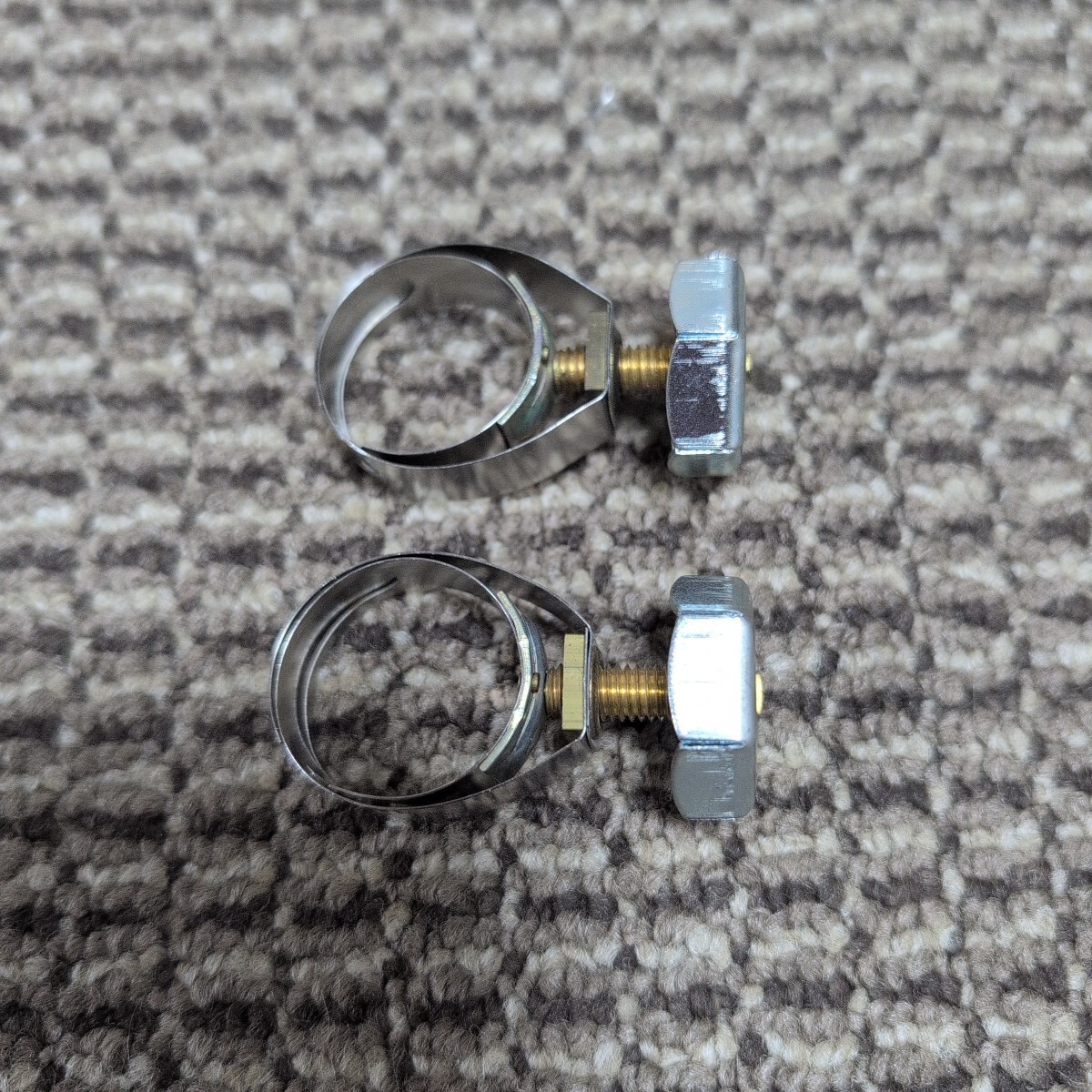 ジャンク品/長期保管品/中古/カクダイ/5340-20/新立じめバンド/強力/立締めバンド/UNEX/実効サイズ20~25mm/2個セット拍卖