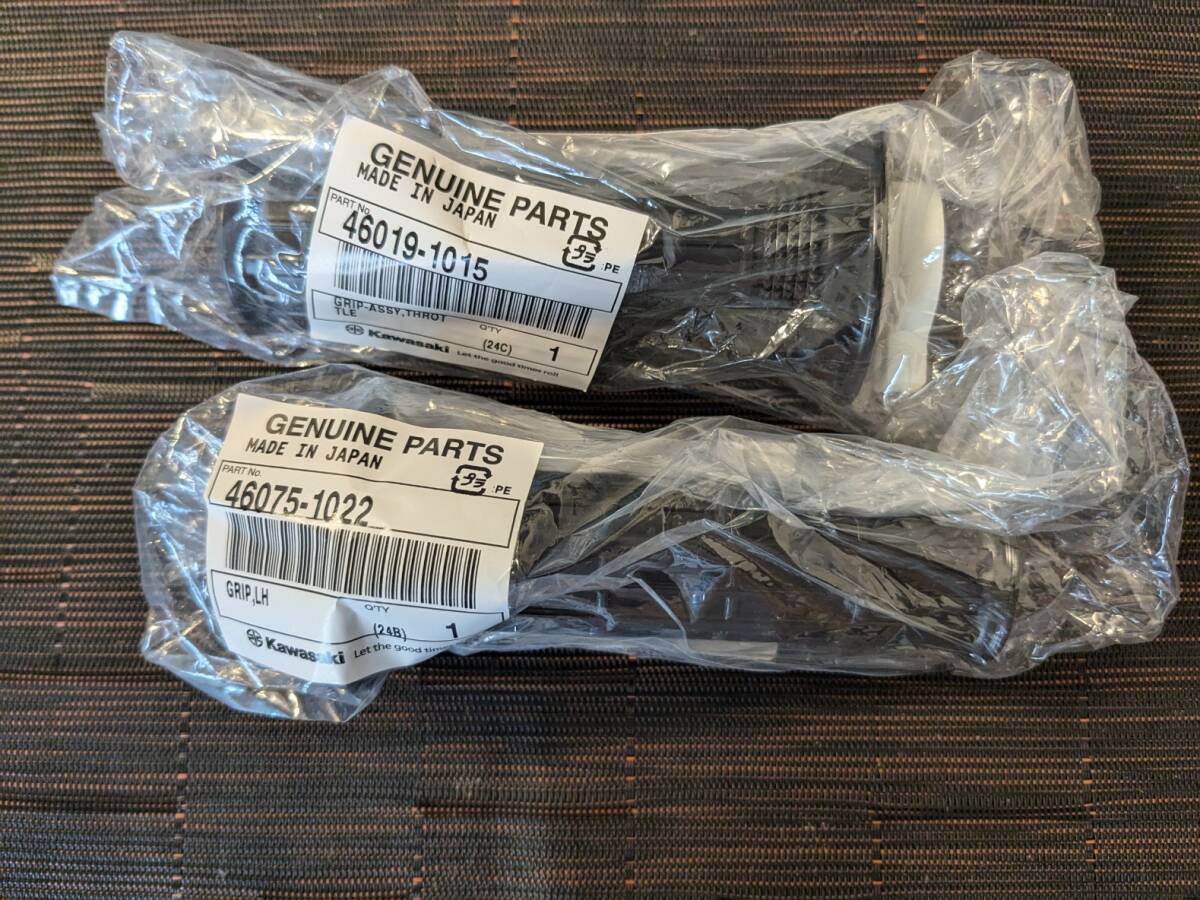 【新品】Z1000J用 グリップ左右 Z1000R【純正】拍卖