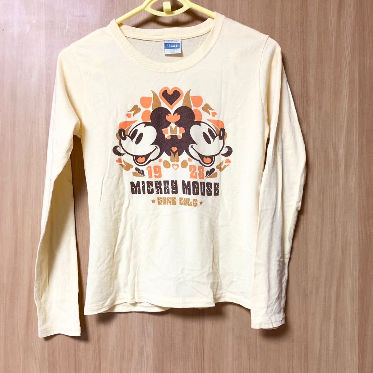 Mickey オールドミッキー 長袖Tシャツ 綿混 クリームイエロー 黄色 ロンT拍卖