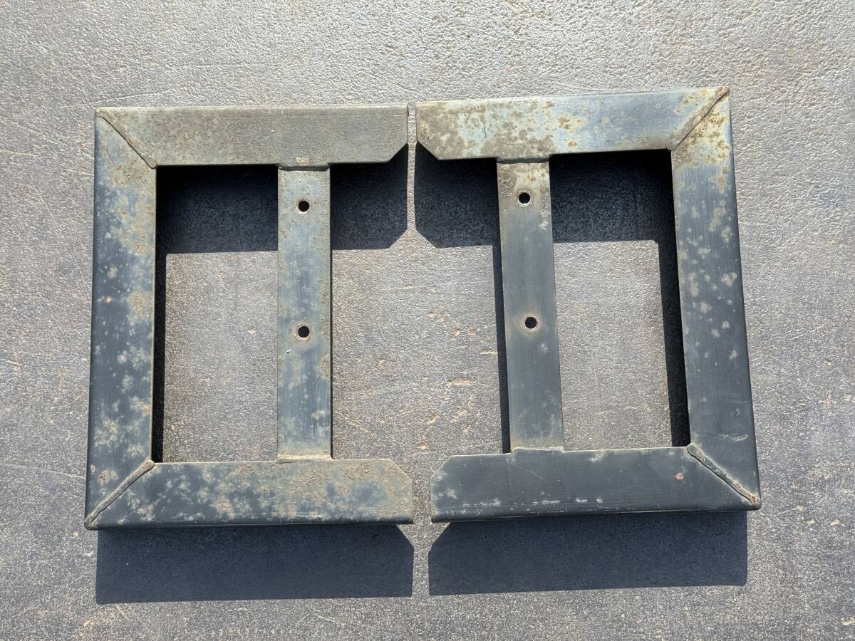 工具箱用取付ステー★吊り式用★スチール製★取付金具★道具箱用★物入れ用★即決★金具吊1A拍卖