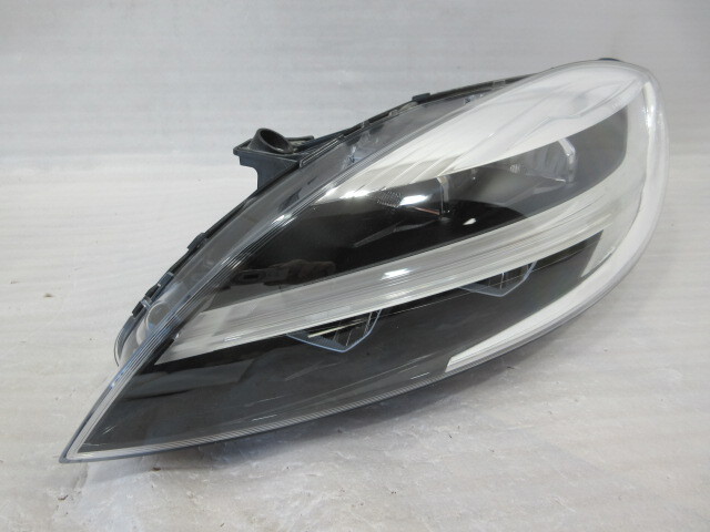 良品 ボルボ V40 MB 後期 純正 LED 左 ヘッドライト拍卖