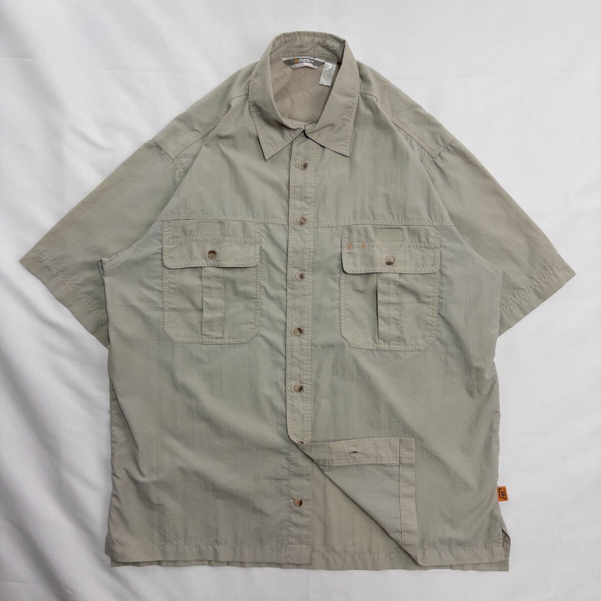 Euro Vintage 00s Rodec ナイロン100% アースカラー サンドカラー ロゴパッチ カーキ アウトドア テック 多機能 メッシュ デザインシャツ拍卖