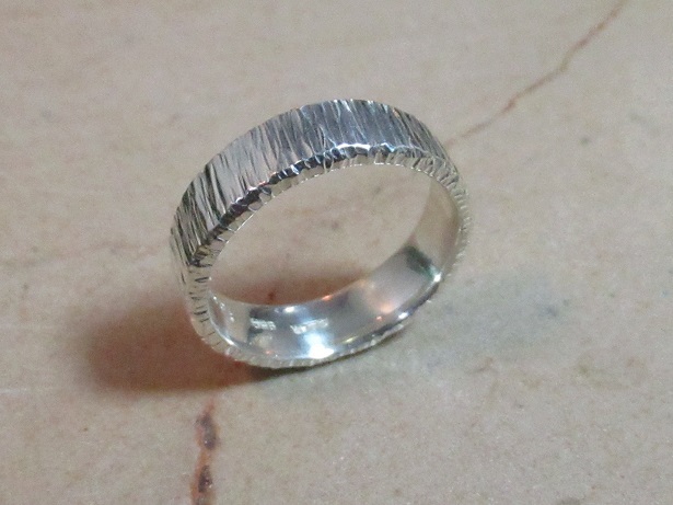 ★手作り★シルバー950縞槌目柄平打ちリング19号拍卖