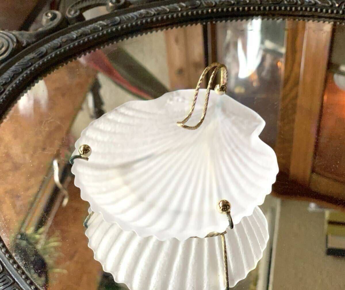 【オシャレ】 小物入れ シェル型 お皿 すりガラス 貝殻 トレイ トレー ガラス拍卖