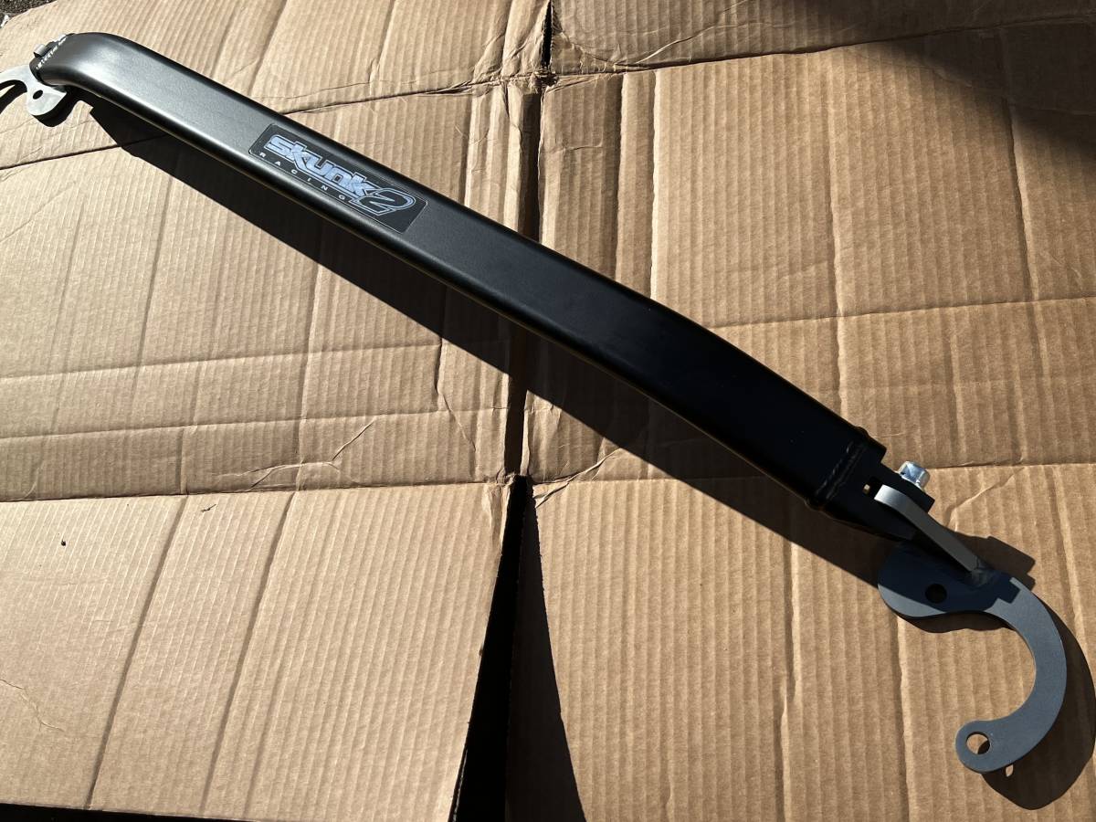 SKUNK2 ブラック フロント ストラットバー EF EG EK シビック DC2 DB8 インテグラ USDM タワーバー スカンク2 正規輸入品 国内在庫 即納拍卖