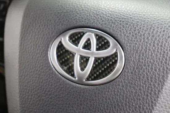 《アルファード40》【アウトレット価格】アルファード40 ステアリングエンブレムインナーシート (カーボンシート)拍卖