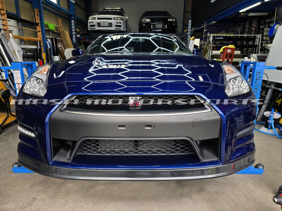 日産GTR35フロントバンパーカスタムカーボンシート 外装パーツ ドレスアップ 飛び石防止 アクセサリー 拍卖