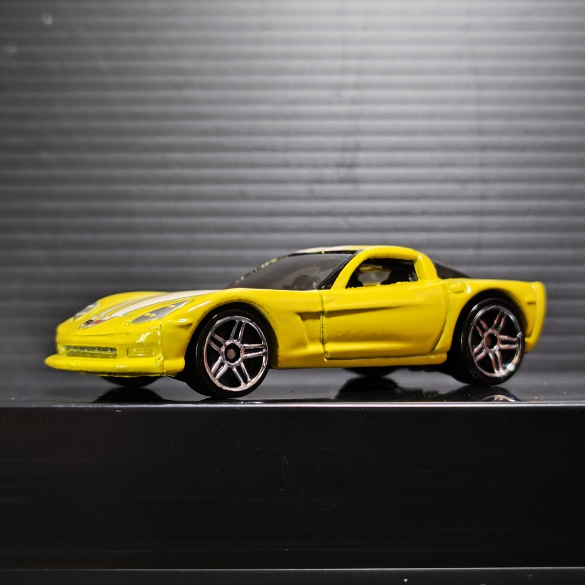 ホットウィール Hot Wheels コルベット 開封品 長期暗室保管品 ビンテージ ミニカー拍卖
