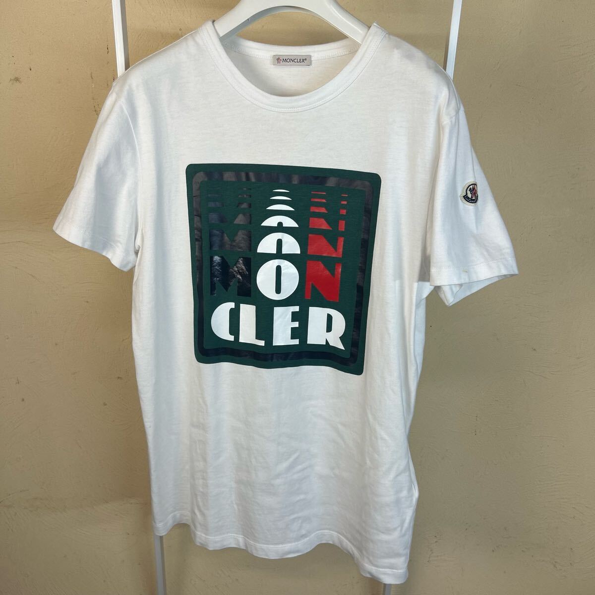 【破格最安値】MONCLER モンクレール 半袖Tシャツ 白 S拍卖