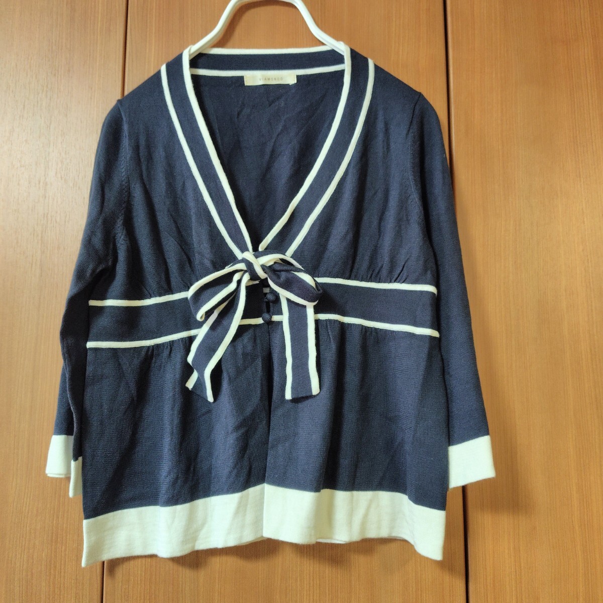 VIAMONDO リボンカーディガン ヴィアモンド 大丸拍卖