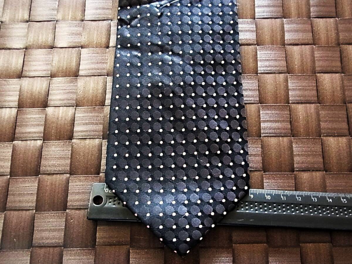 【特選】2234 美品【人気の細ナロータイ】メイル&コー「MALE&Co.」(メール&コー)ネクタイ・シルク100%■202504拍卖