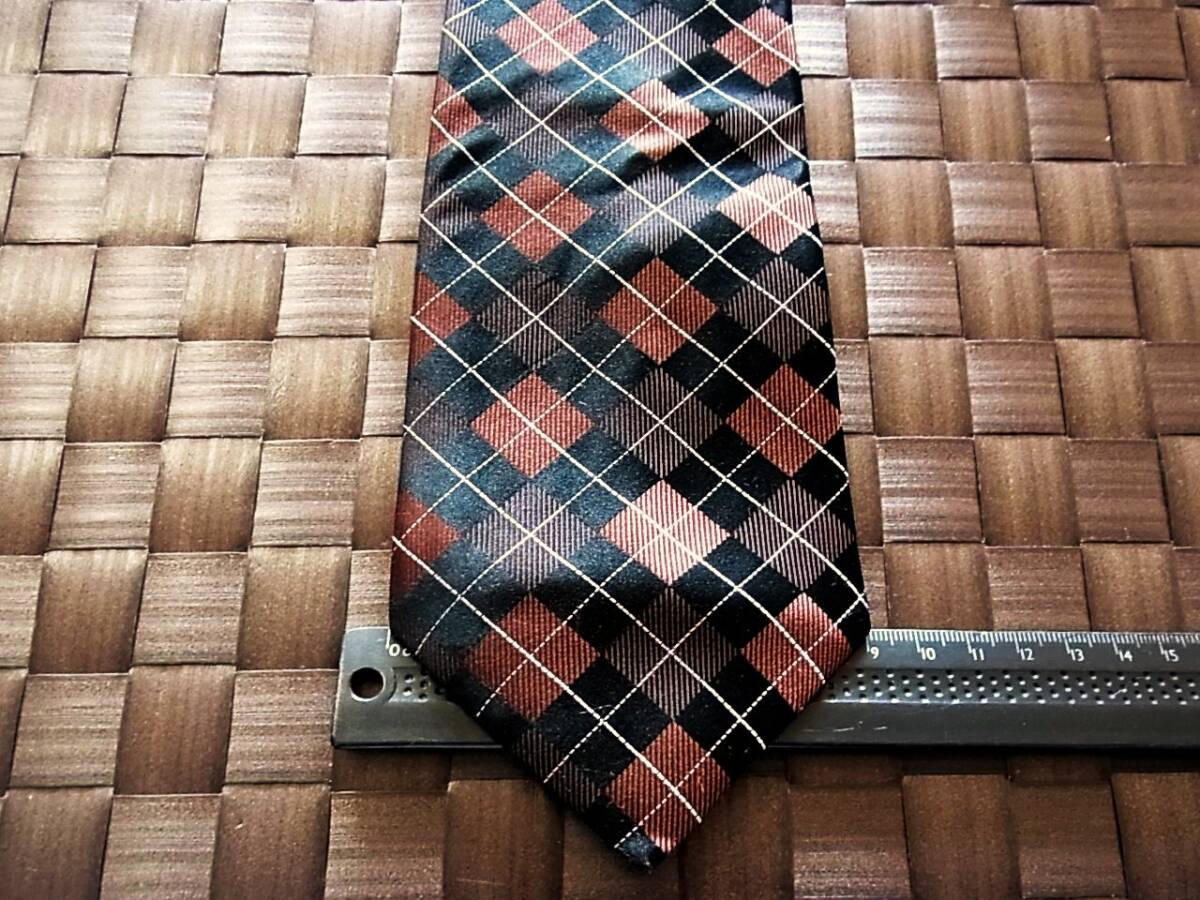 【特選】2236 美品【人気の細ナロータイ】メイル&コー「MALE&Co.」(メール&コー)ネクタイ・シルク100%■202504拍卖