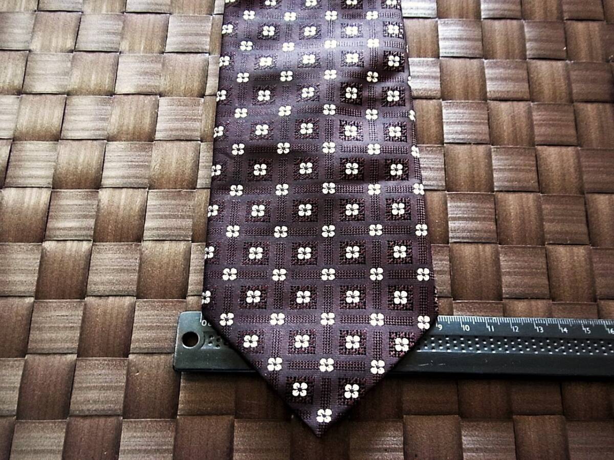 【特選】2238 美品【人気の細ナロータイ】メイル&コー「MALE&Co.」(メール&コー)ネクタイ・シルク100%■202504拍卖