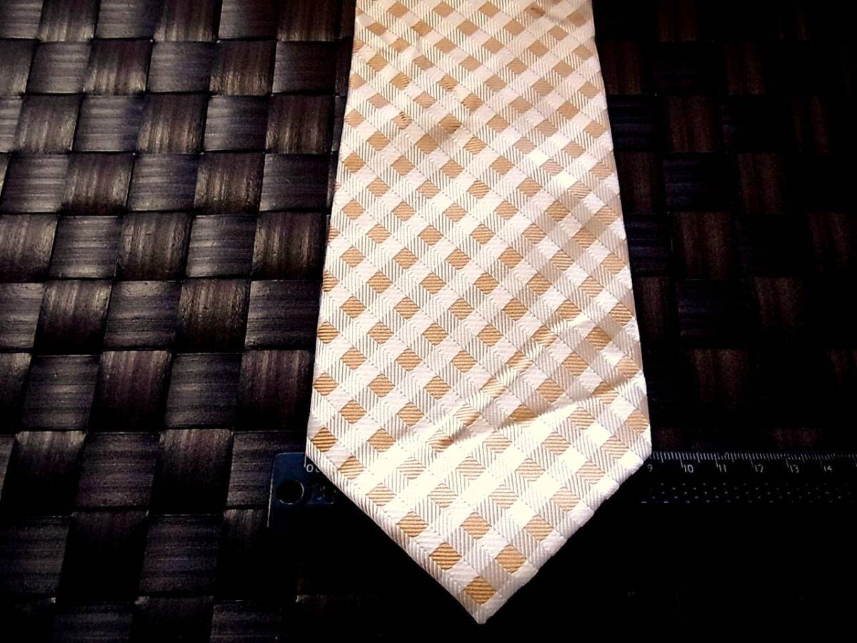 【特選】2261 美品【人気の細ナロータイ】メイル&コー「MALE&Co.」(メール&コー)ネクタイ・シルク100%■202504拍卖