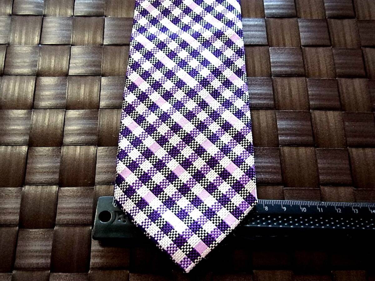 【特選】2353 美品【人気の超細ナロータイ】メイル&コー「MALE&Co.」(メール&コー)ネクタイ・シルク100%■202504拍卖