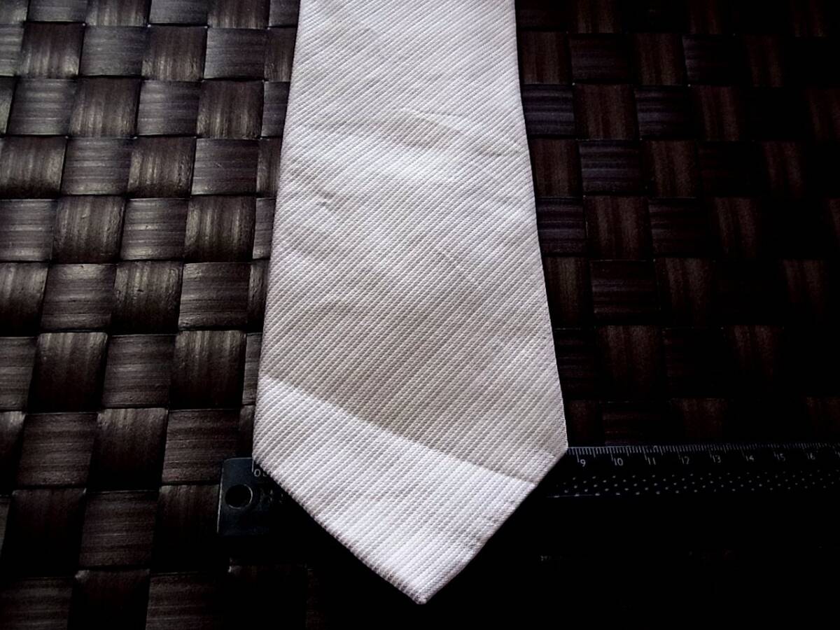 【特選】2298 美品【フォーマル白】レミュー「LES MUES」ネクタイ■202504拍卖