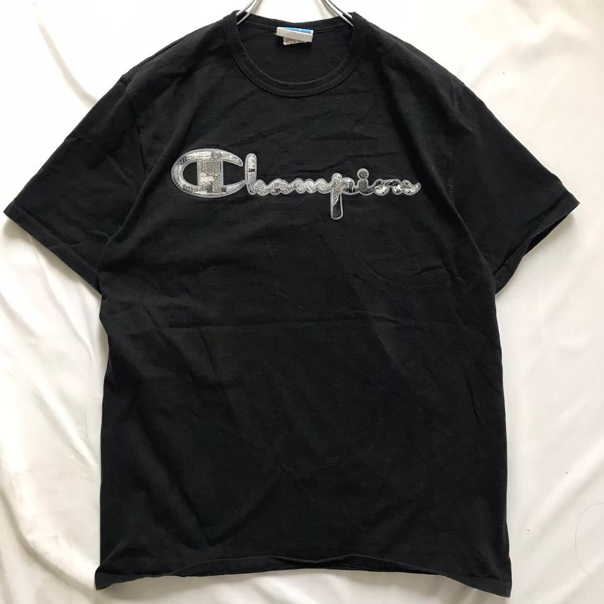 championブランドグラフィックロゴ入りTシャツ拍卖