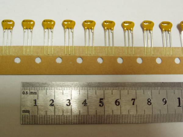 ■京セラセラミック発振子4MHz■KBR-4.0MKDTF■16本セット■追加可■拍卖