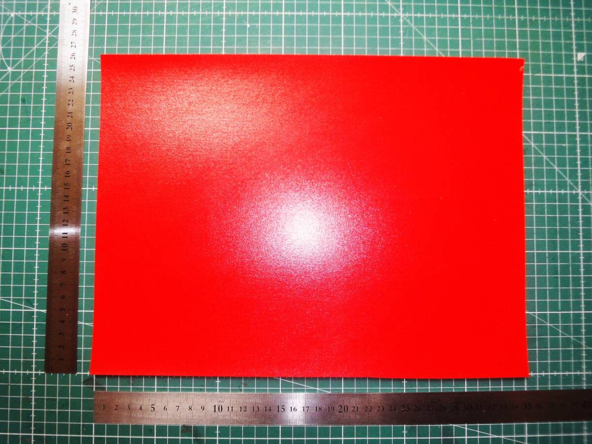 新品 合成皮革 合皮 はぎれ レッド 34㎝×25㎝ 合皮生地 フェイクレザー 手芸用 生地 ハンドメイド DIY カスタム ハギレ拍卖