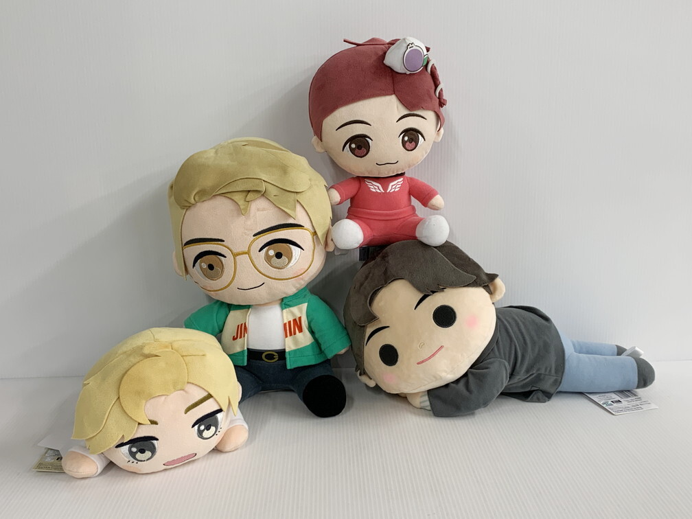 IZU 【現状渡し品】 Tiny TAN ぬいぐるみ セット JIMIN SUGA V J-HOPE 〈084-250108-ma-02-IZU〉拍卖